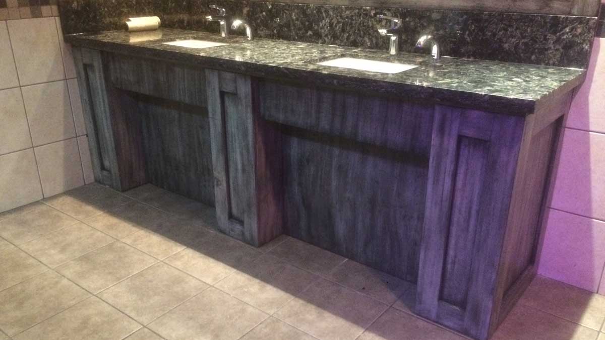 cabinet refinishing